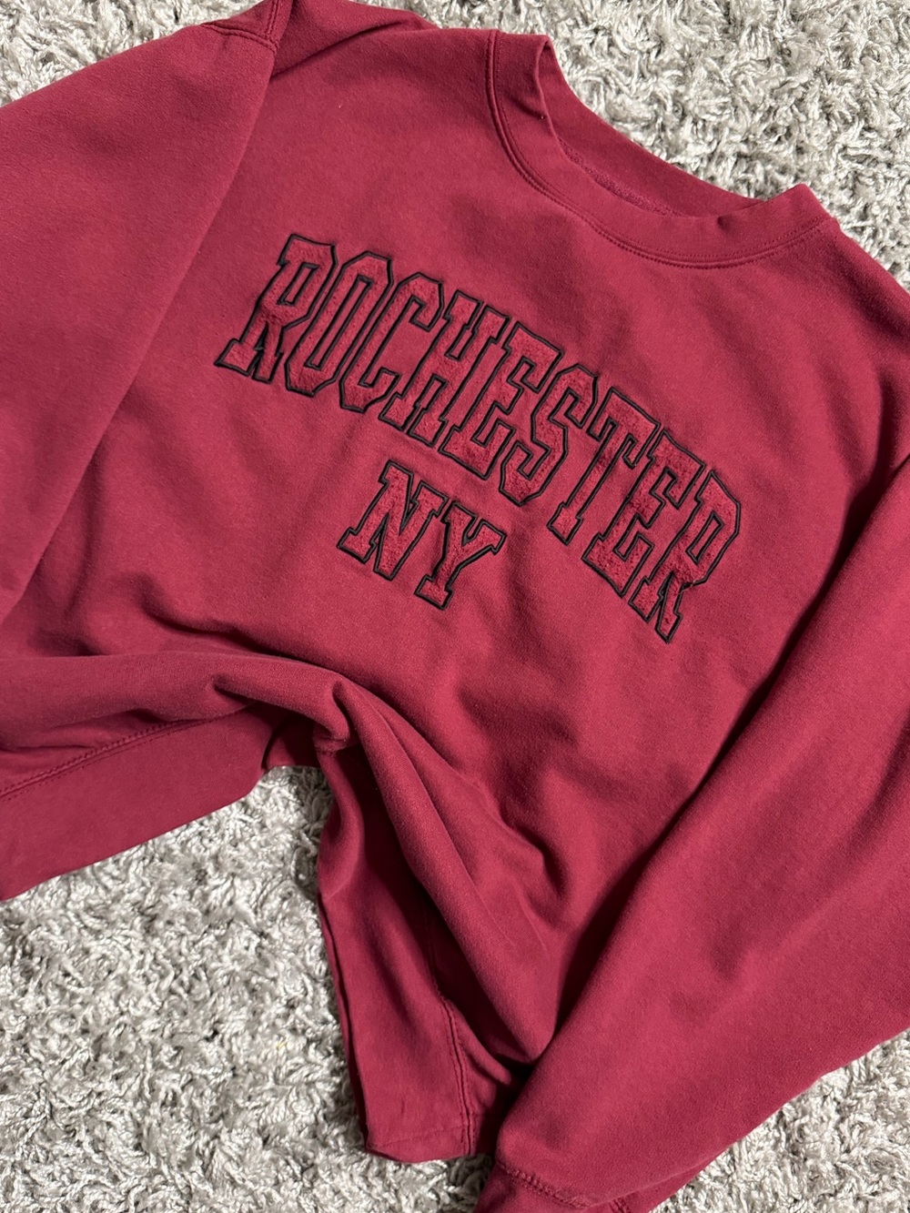 New York Popular Rochester Crewneck